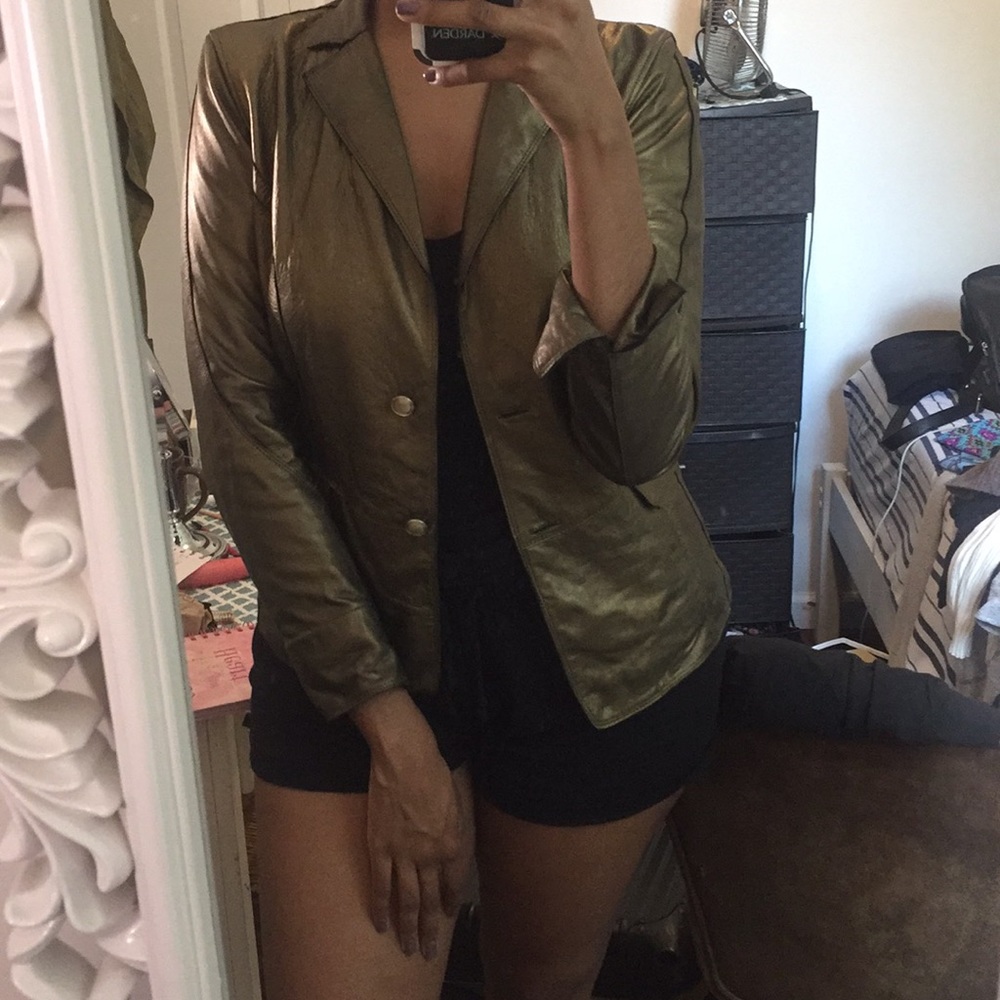 Trendy jacket!!